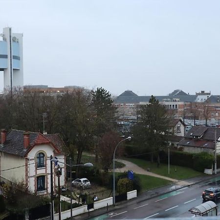 Secteur Hopital Universites Et Centre Sportif Saint-Andre-les-Vergers Bagian luar foto